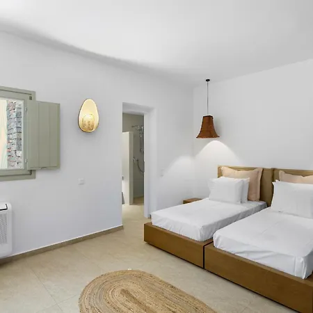 Villa Asana By Raise Márpissa